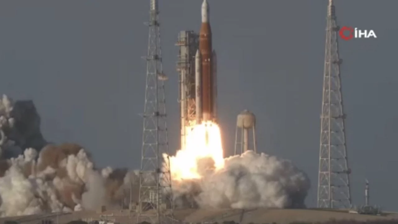 NASA'nın Artemis II Görevi Başladı: Astronotlar 50 Yıl Aradan Sonra Ay Çevresine Yolculuk Ediyor