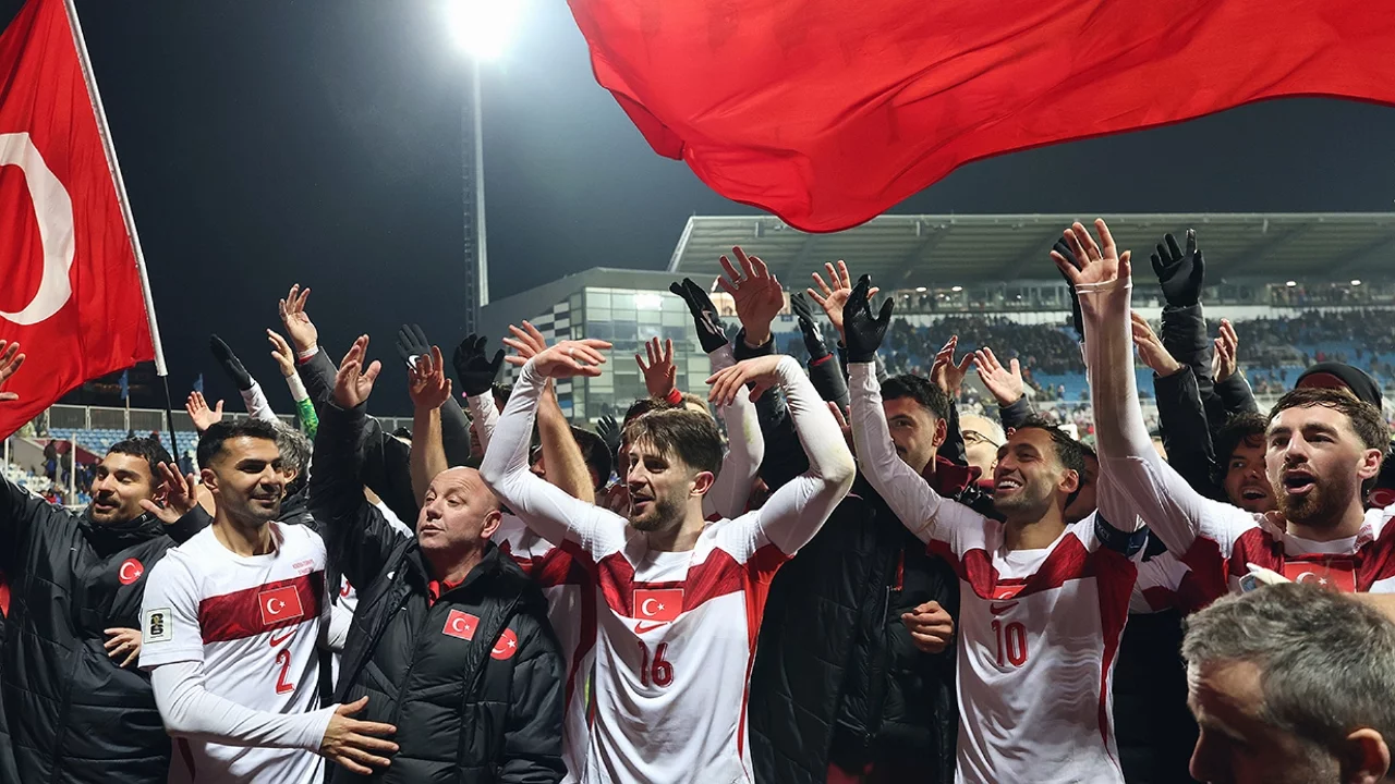 Millilerin Paraguay Maçının Saati Değişti