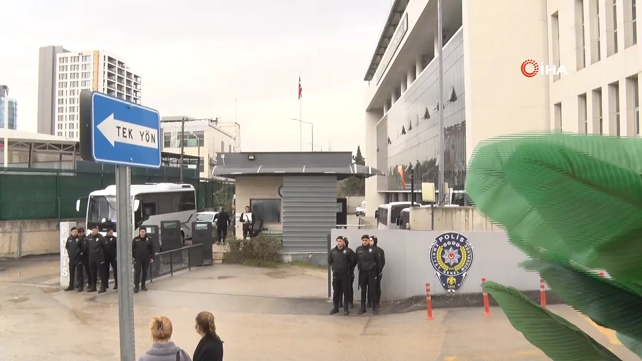 Bursa Büyükşehir Belediye Başkanı Bozbey ve 56 kişi adliyeye sevk edildi