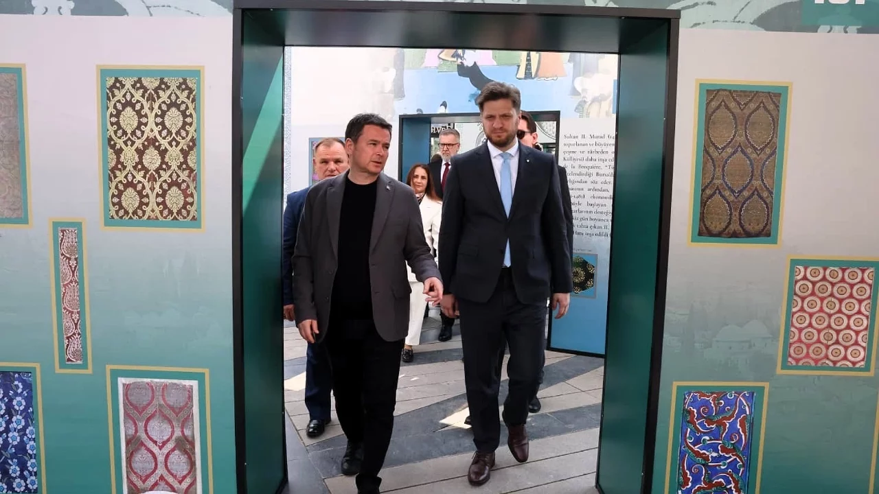 Bursa'nın fethinin 700. yıl etkinlikleri kardeşlik köprülerini güçlendirdi