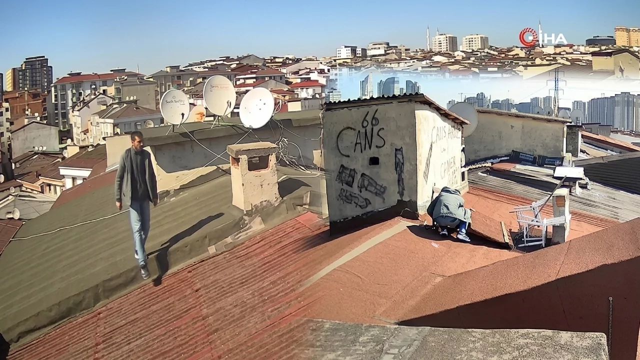 Çatıdan Girip Asansör Parçalarını Çaldı