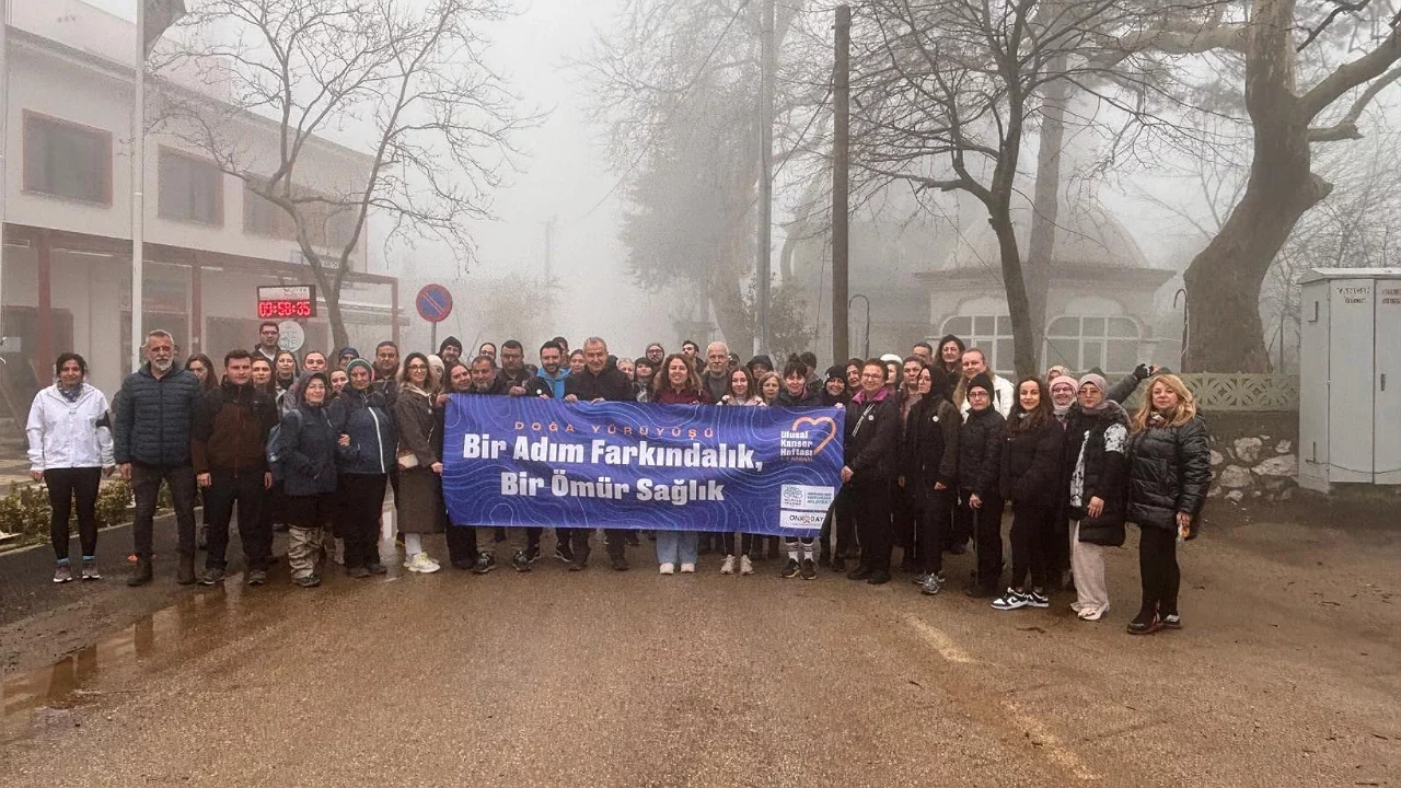 Nilüfer Belediyesi'nden kansere karşı farkındalık yürüyüşü