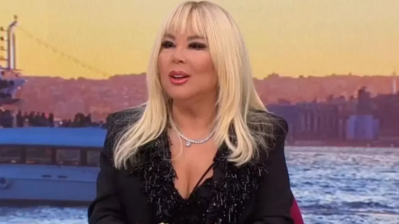 Safiye Soyman'dan büyük estetik değişim