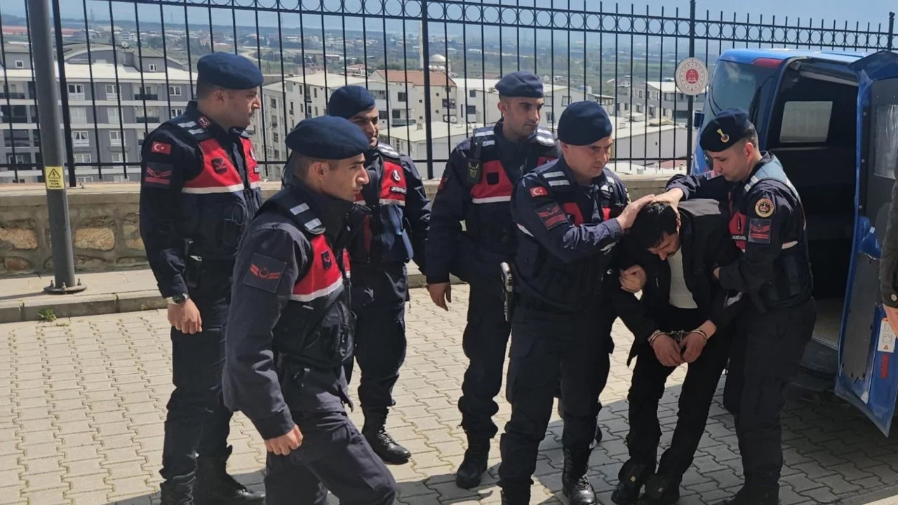 Bursa'da Silahlı Saldırıda Baba ve Oğlu Öldü: Şüpheli Tutuklandı