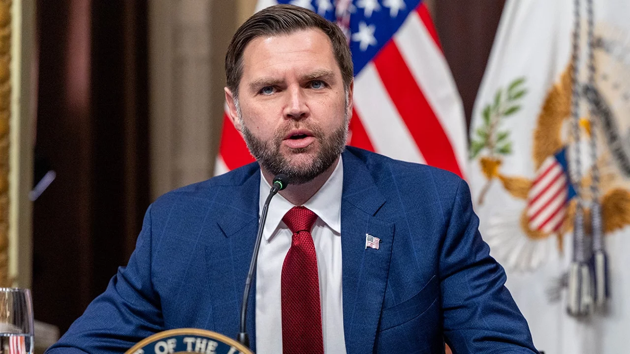 Vance'ten İran'a sert mesaj: "Trump şaka kaldırmaz"