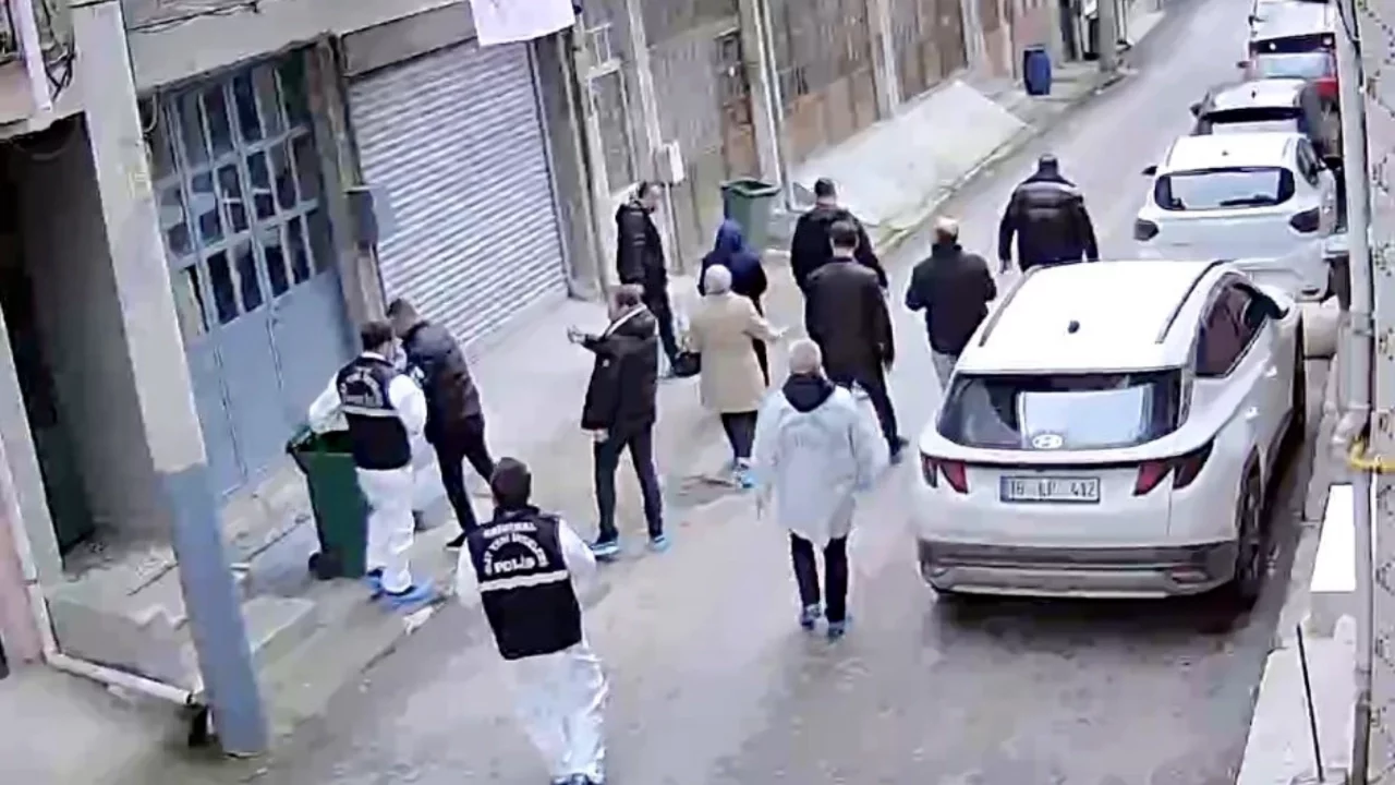 Bursa'da Dehşet: Eşini Parçalayıp Çöpe Attığını İtiraf Etti