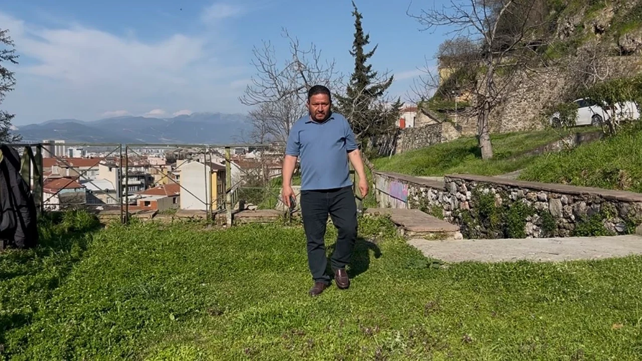 Bursa'da 8 aydır kayıp kardeşini arıyor: "Nerede bilmiyoruz"
