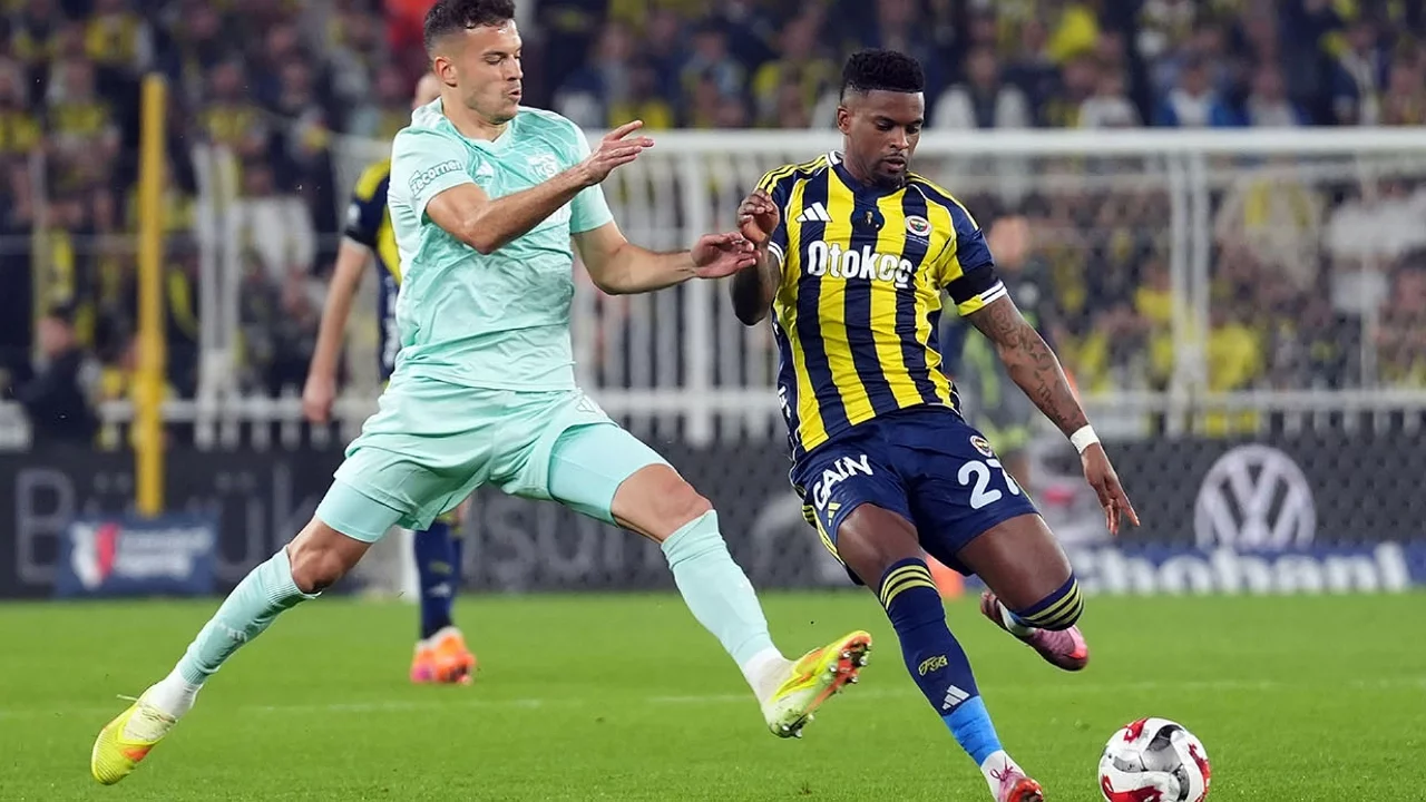 Fenerbahçe, Kayserispor'a karşı 50. kez sahada