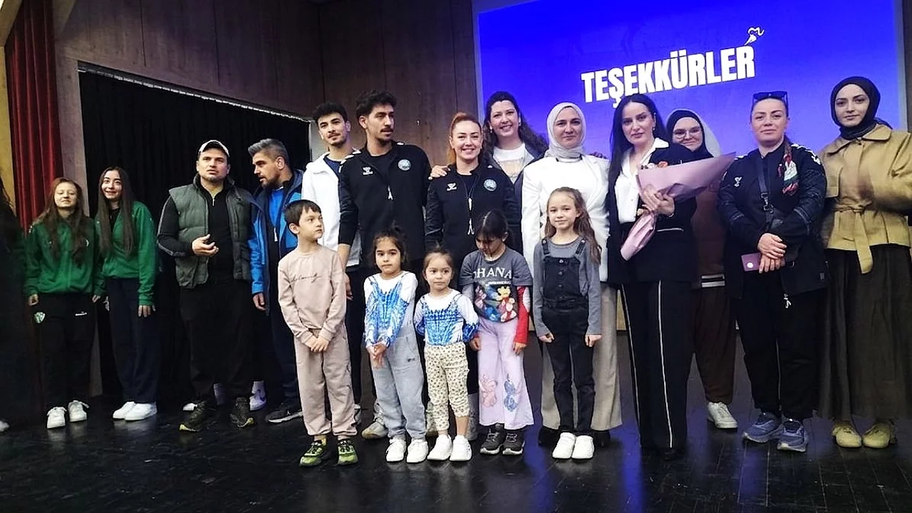 Kestel Belediyesi'nden Sporda Kaygı ve Duygu Düzenleme Semineri