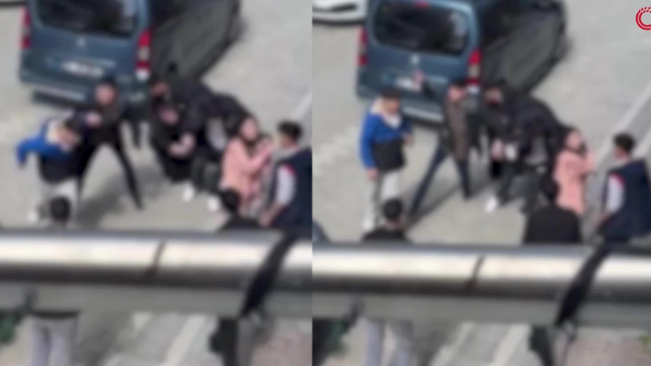 "Kız arkadaşıma baktın" kavgası! Liseli gençler birbirine girdi