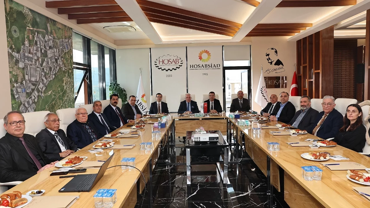 Başkan Özdemir, sanayicilerle ortak akıl toplantısında buluştu