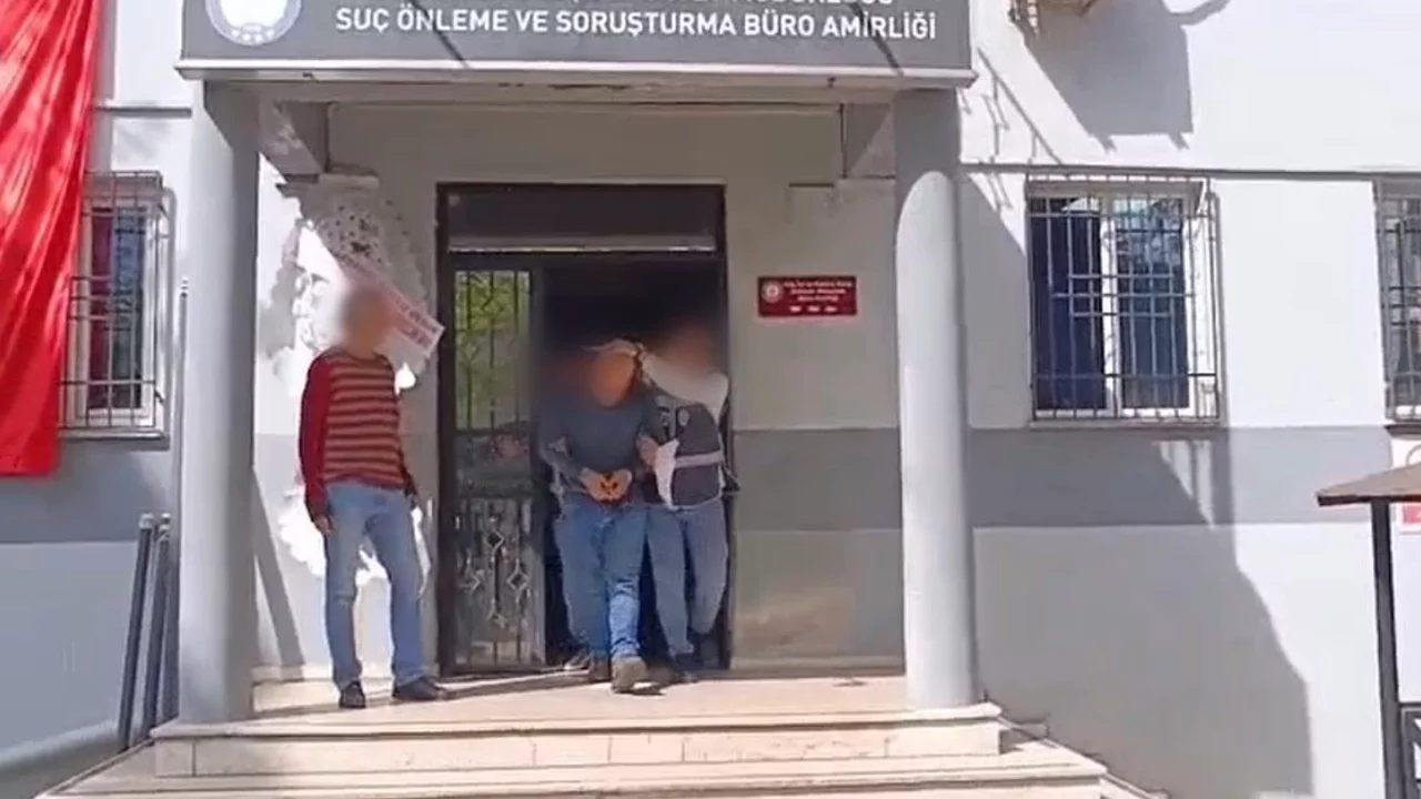 Bursa'da kesinleşmiş hapis cezası bulunan 3 kişi yakalandı