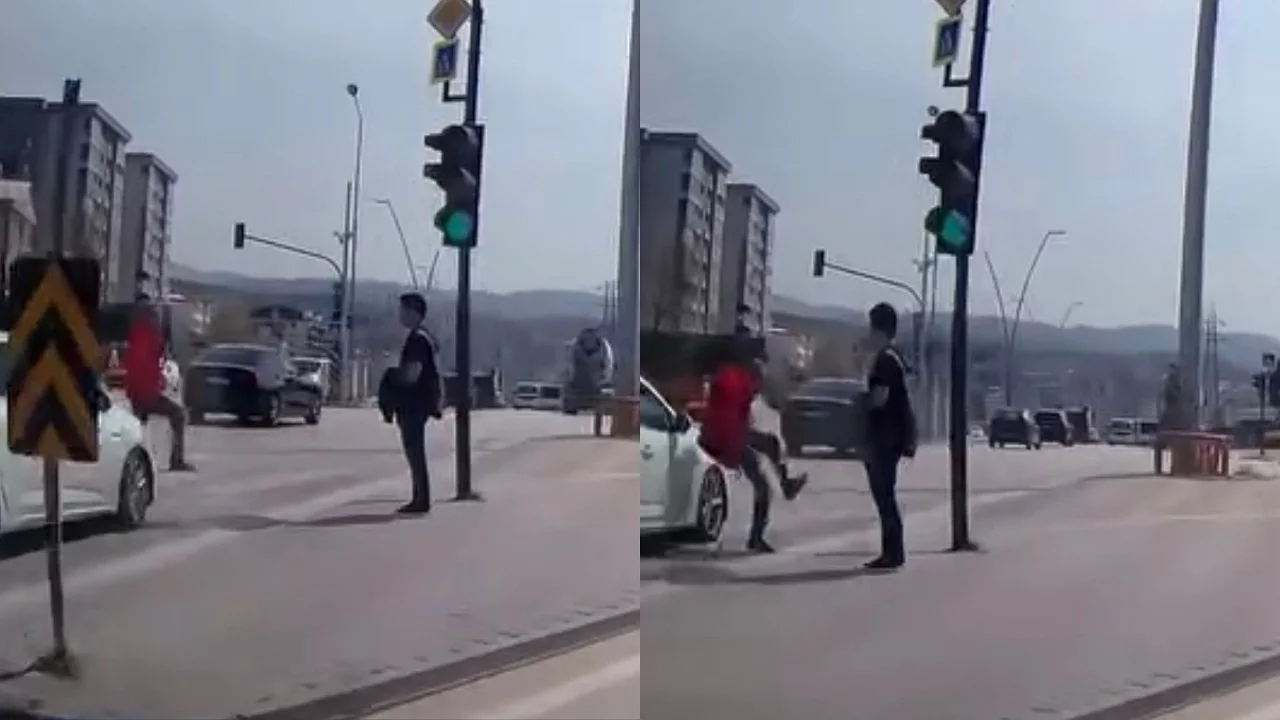 Bursa'da kırmızı ışıkta yola çıkan ge...