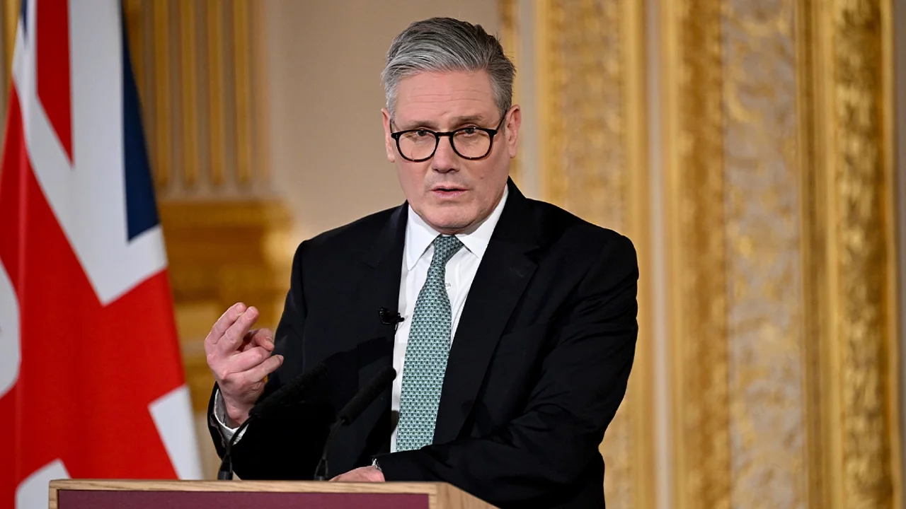 İngiltere'den net mesaj: "İran savaşına katılmayacağız"