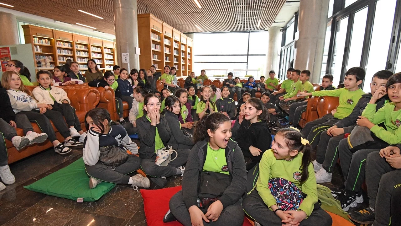 Osmangazi'de "İyileştiren Kalpler" Çocukların Yüreğine Dokundu