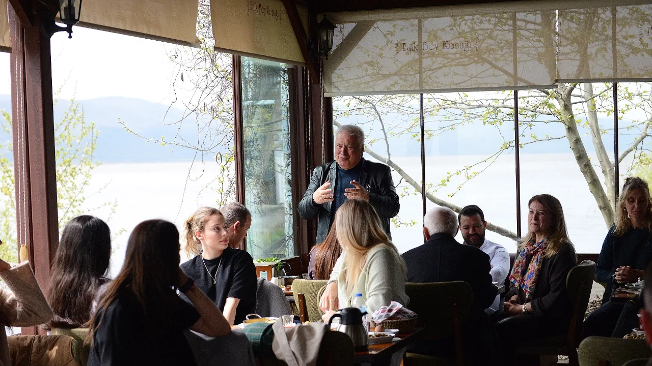 Nilüfer'in sultanları, Gölyazı'da buluştu