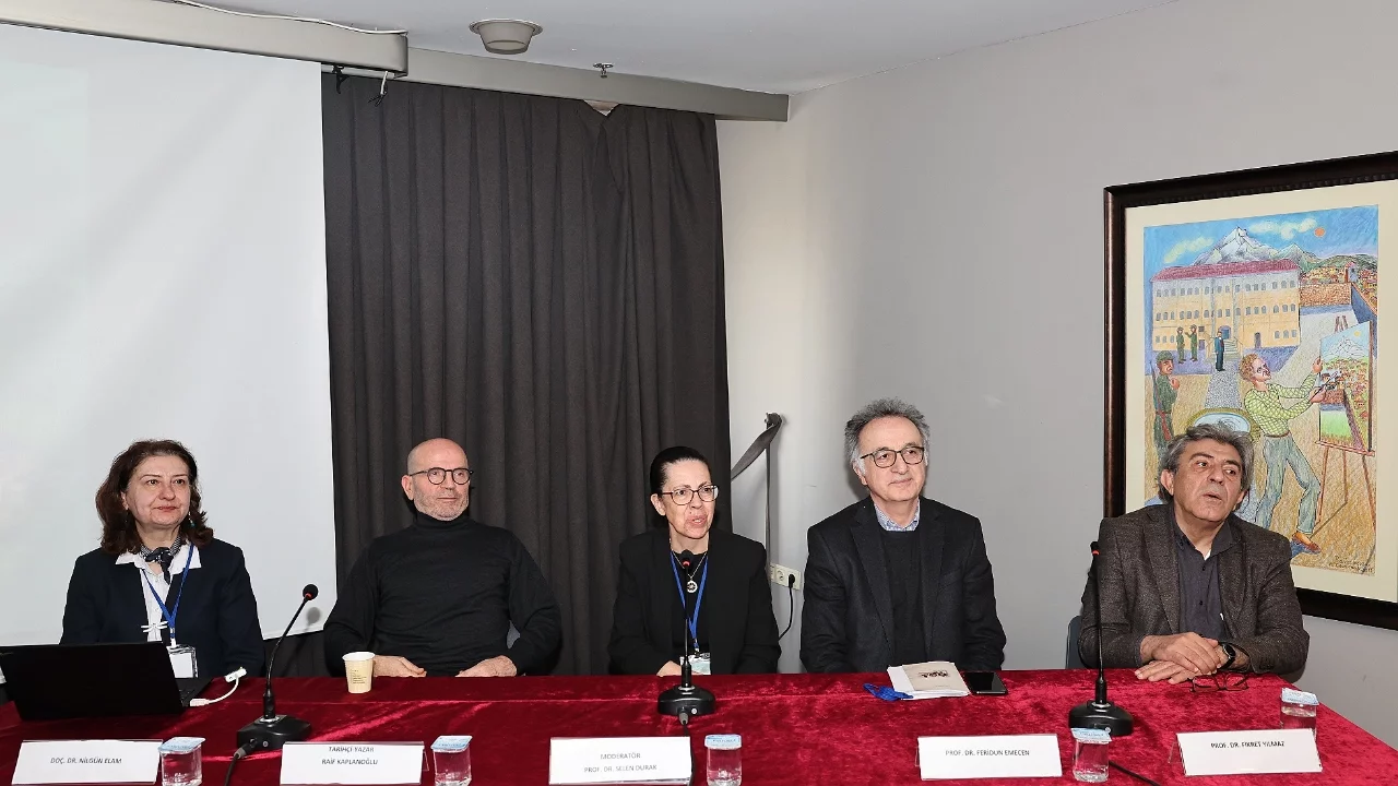 Nilüfer'de erken Osmanlı kadını ve Nilüfer Hatun'un mirası konuşuldu