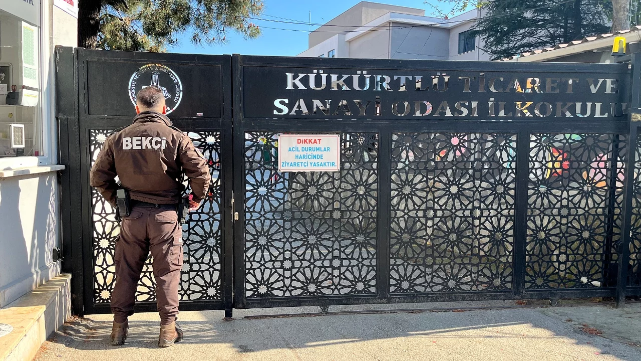 Bursa'da Okullarda Güvenlik En Üst Seviyeye Çıkarıldı