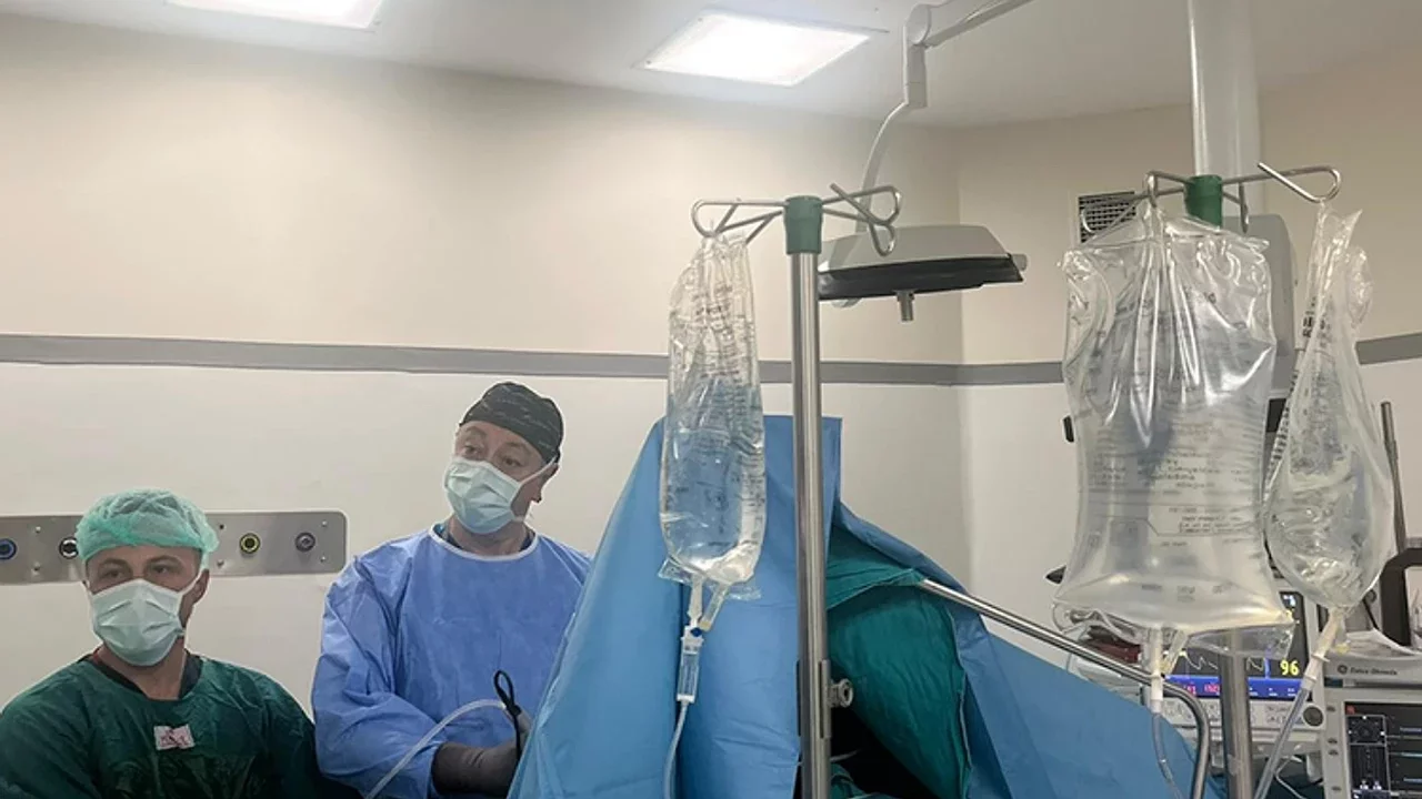 Kalça ağrısına kapalı cerrahiyle konforlu çözüm