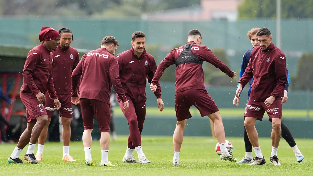 Trabzonspor kupada Samsunspor deplasmanına hazırlanıyor