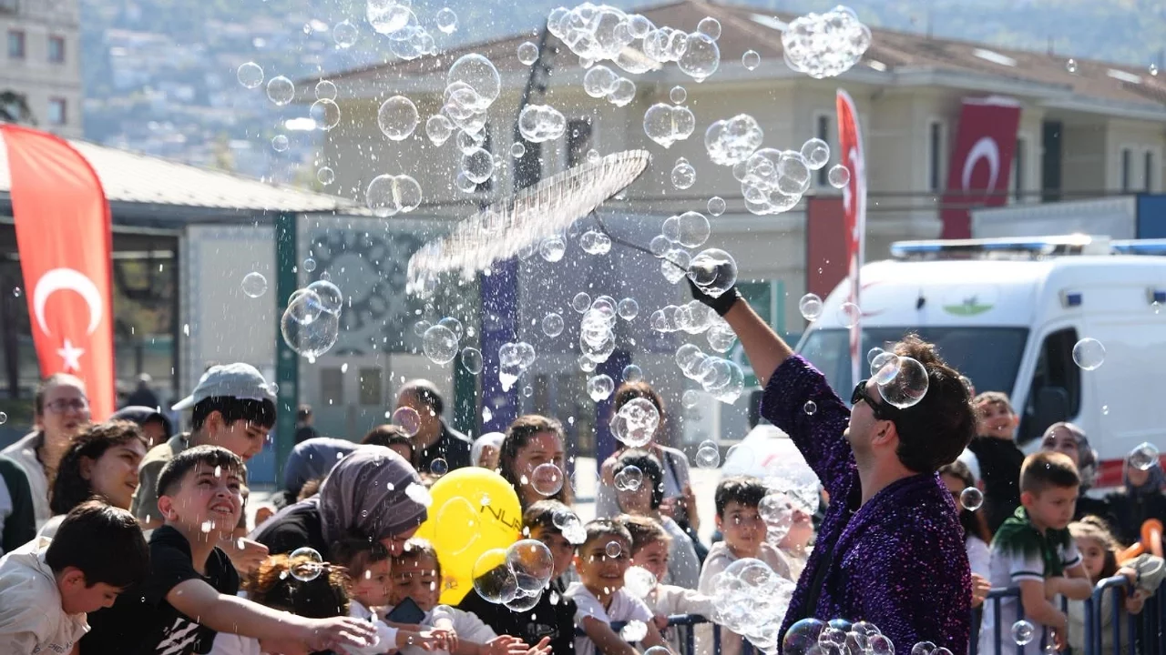 Osmangazi'de çocuk karnavalı