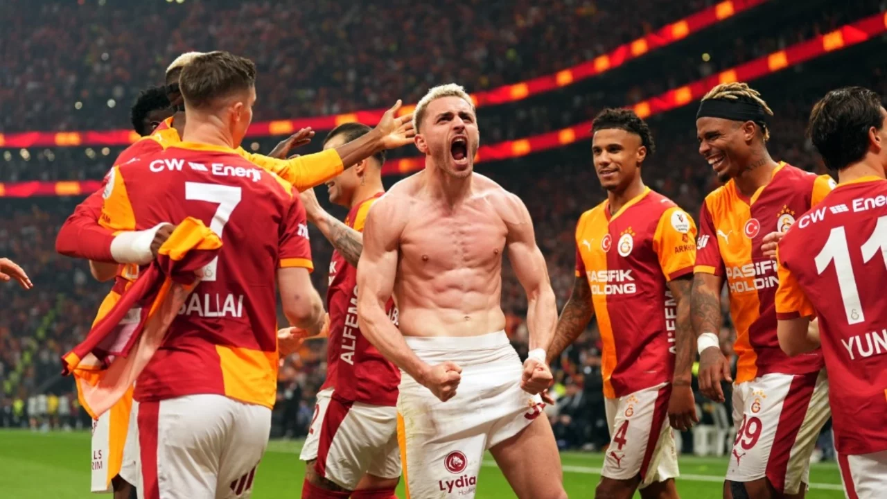 Derbide şov: Galatasaray'dan Fenerbahçe'ye 3-0
