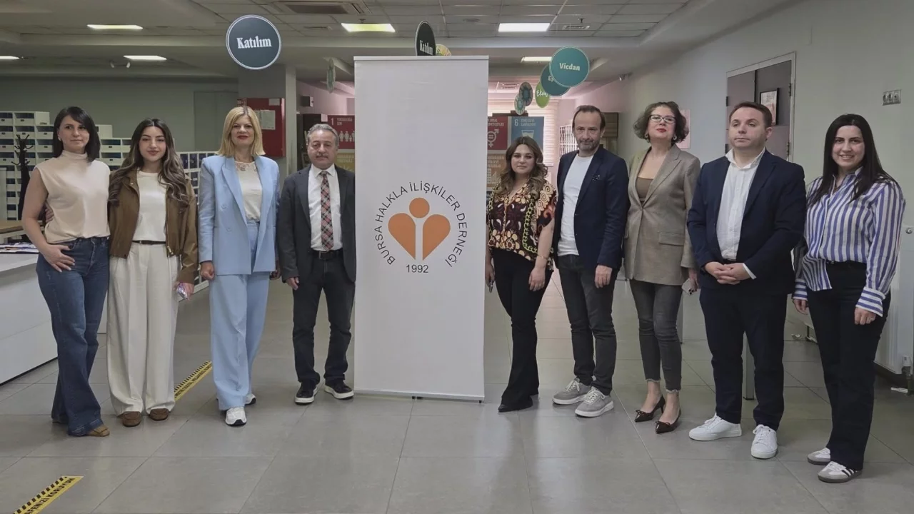 Bursa Halkla İlişkiler Derneği'nde Bayrak Değişimi: Yeni Başkan Serdar Ömeroğulları