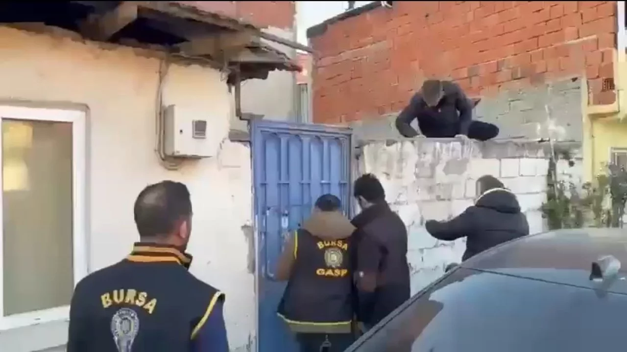 Bursa'da yıllar sonra bulunan çocuk annesine teslim edilecek