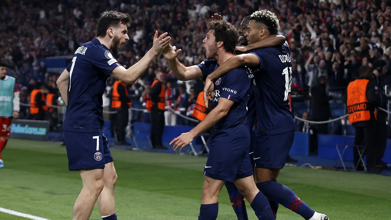 Şampiyonlar Ligi'nde gol düellosu: PSG, Bayern'i 5-4 yendi