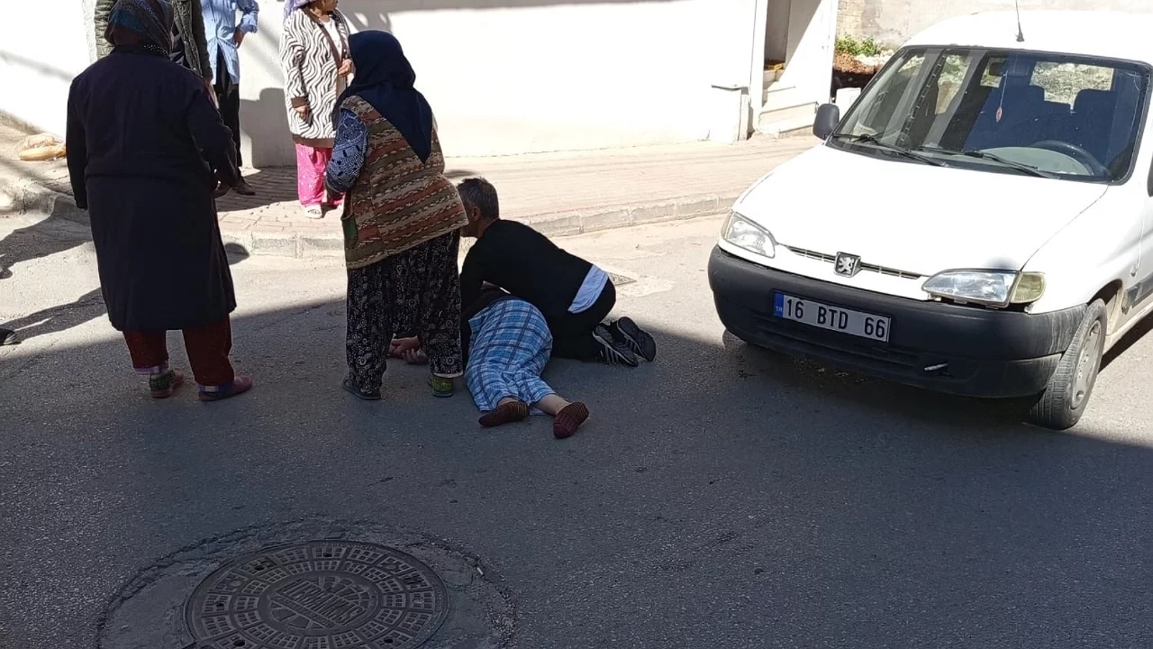 Bursa'da yolun karşısına geçmek isteyen yaşlı kadın hayatını kaybetti