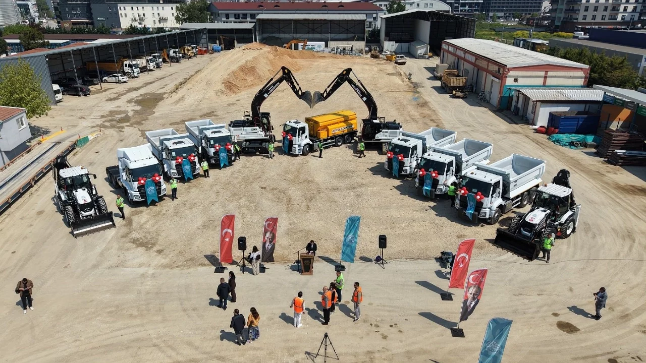 Nilüfer Belediyesi'nin yeni araçları yollarda