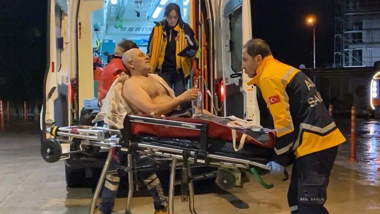 Bursa'da yaptığı işin parasını istedi, bıçaklandı