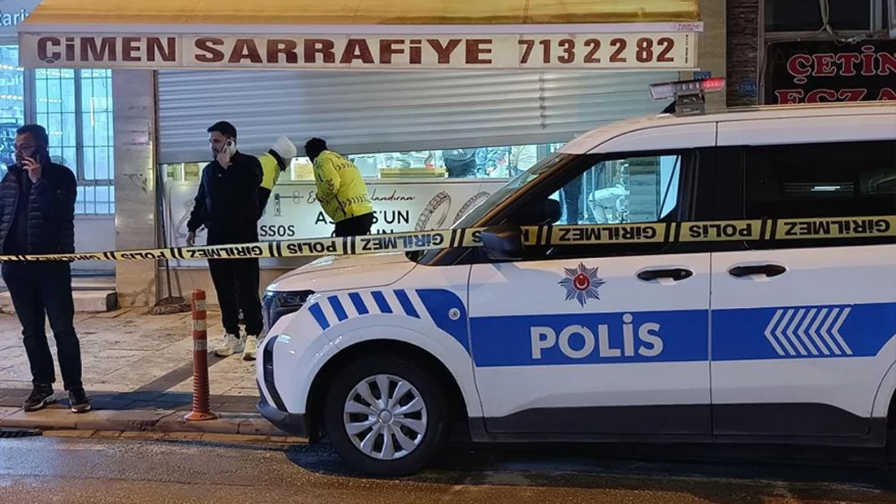 Kuyumcu sırra kadem bastı: 100 kilo altın iddiası
