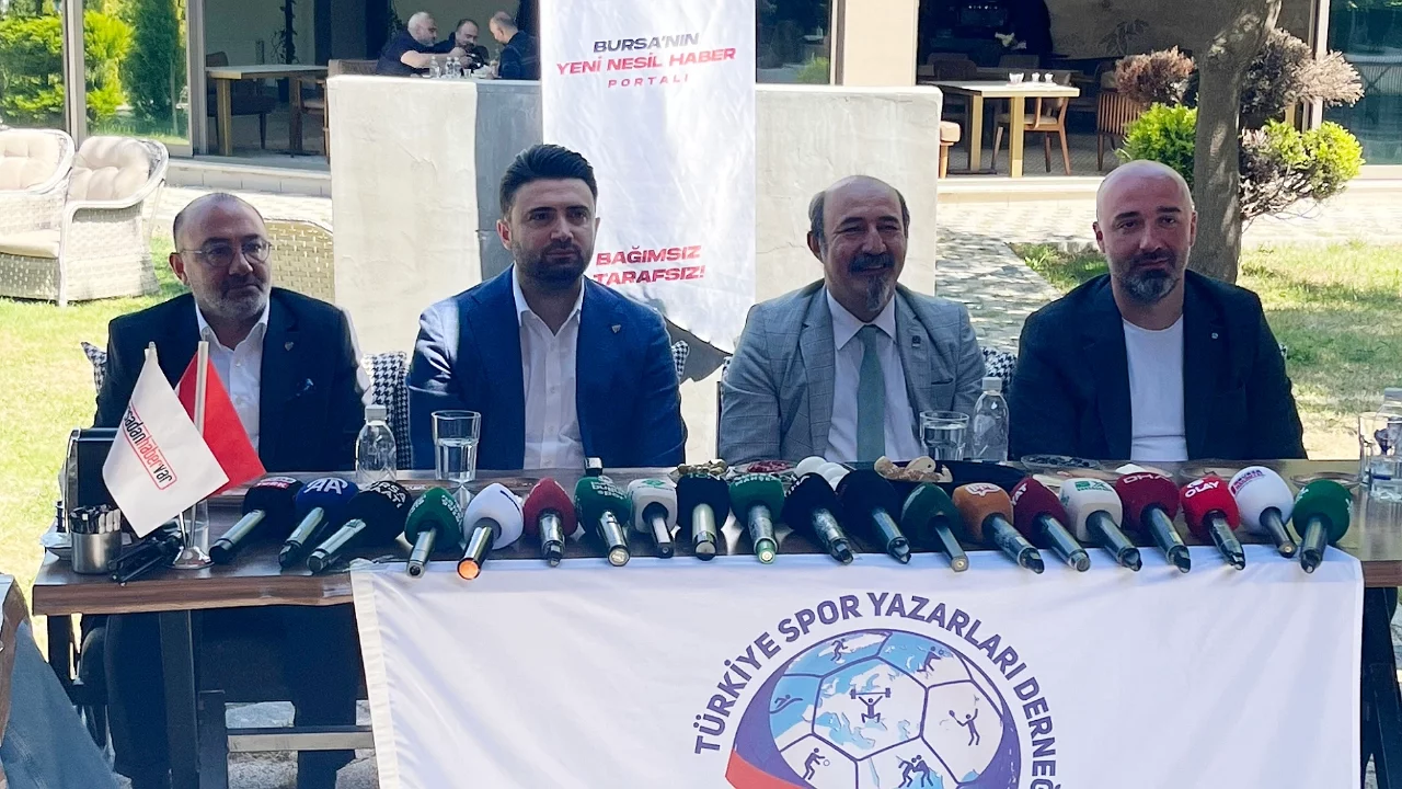 Bursaspor'da hedef Süper Lig: 7 transfer yolda