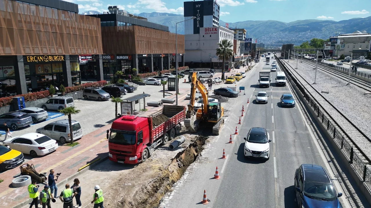 Büyükşehir Bursa'nın yeni yerleşimlerinde altyapıyı güçlendiriyor