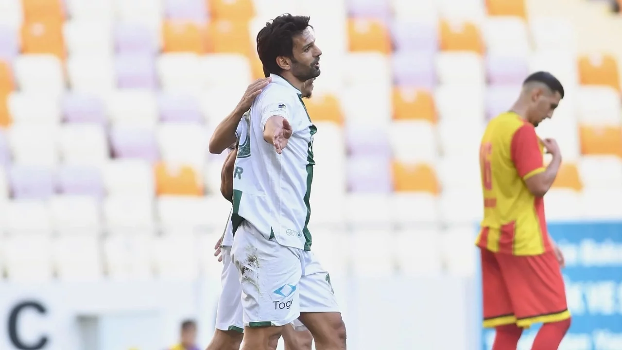 Bursaspor'da kaptan Muhammet Demir dönemi sona erdi