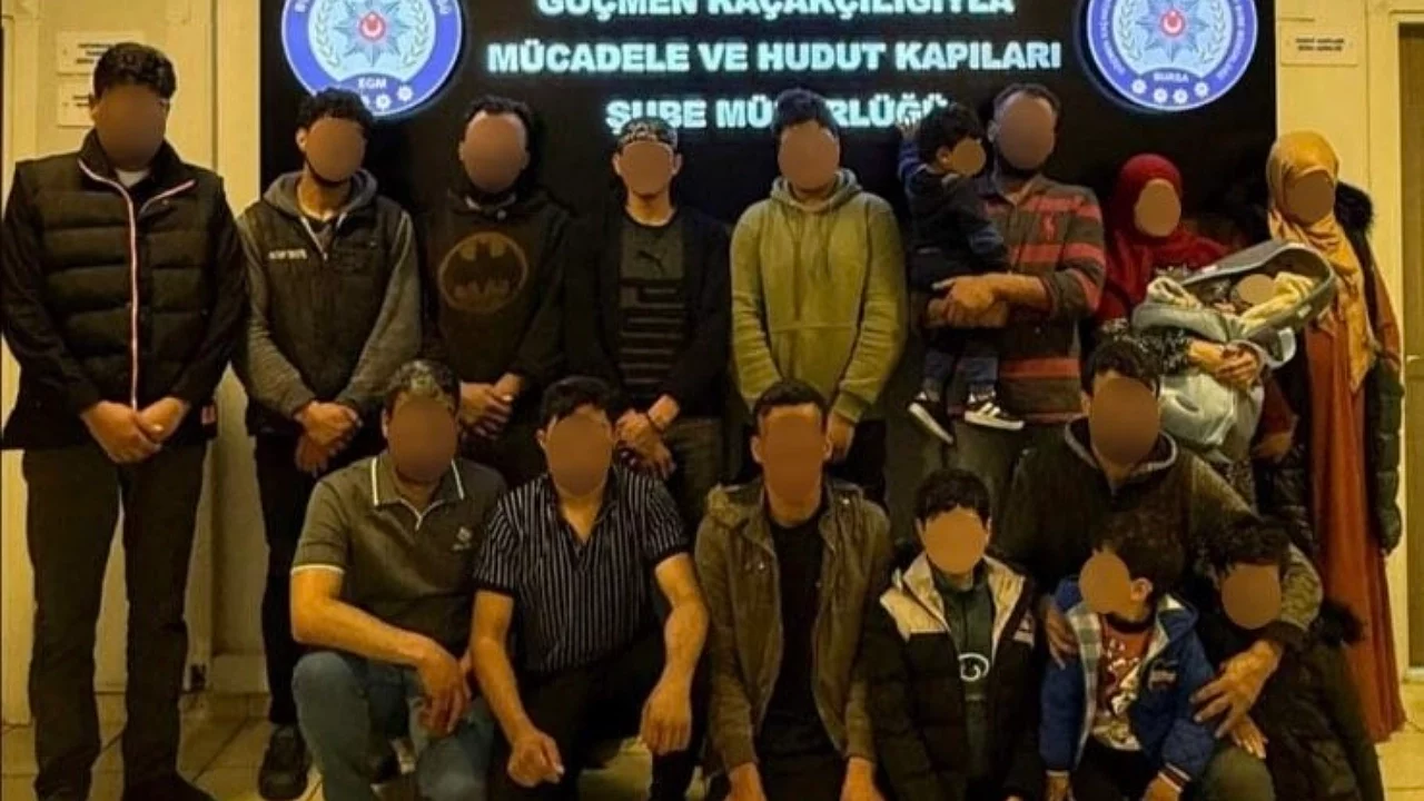 Bursa'da göçmen kaçakçılığı operasyonu: 18 kaçak göçmen yakalandı