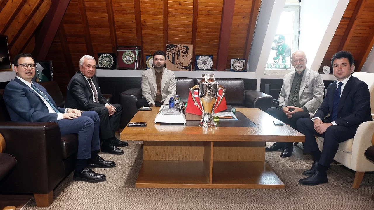 Başkan Şadi Özdemir'den Bursaspor'a tebrik ziyareti