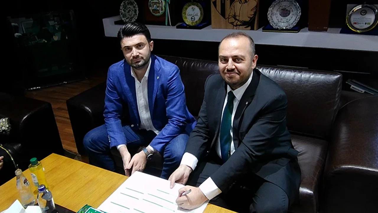 Hayat Hastanesi'nden Bursaspor'a destek ziyareti
