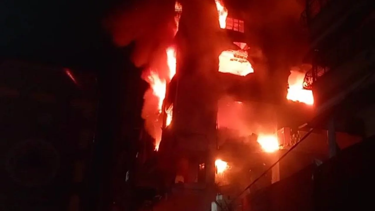 İsrail'den Gazze'ye hava saldırısı: 7 kişi hayatını kaybetti