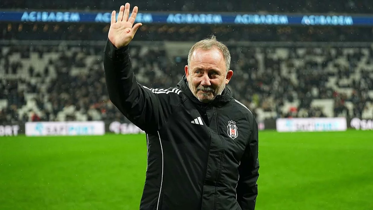 Beşiktaş'ta Sergen Yalçın dönemi sona erdi