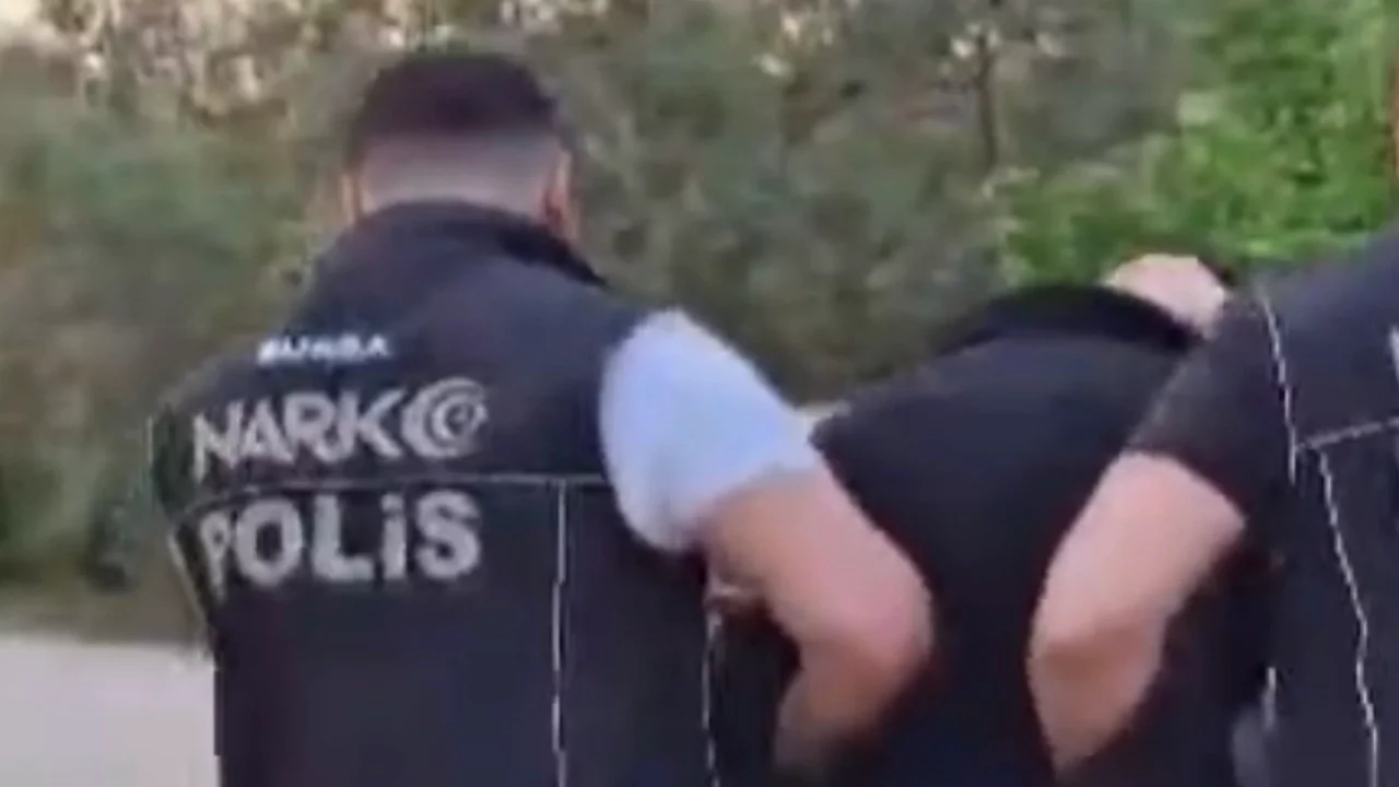 Bursa'da uyuşturucu operasyonu: 11 tutuklama