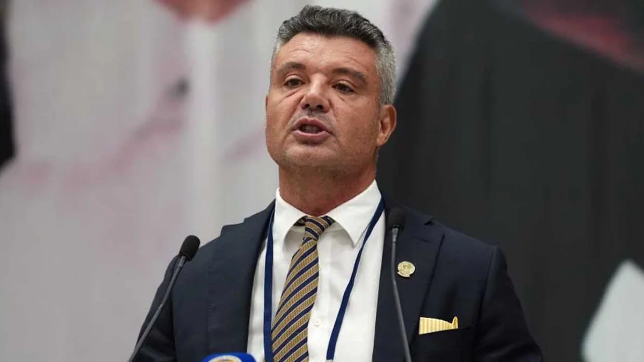 Sadettin Saran: "Hepimiz Fenerbahçe için ayrıldık"