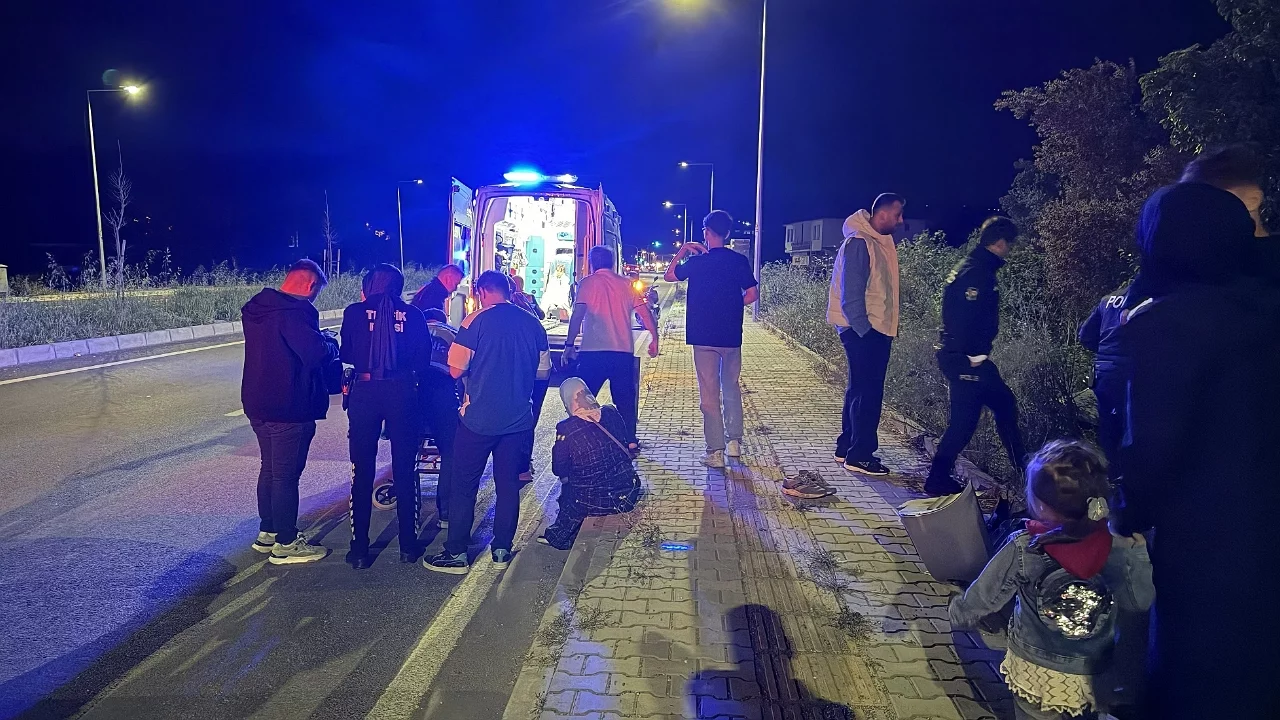 Bursa'da otomobil zeytin tarlasına uçtu: 4 yaralı