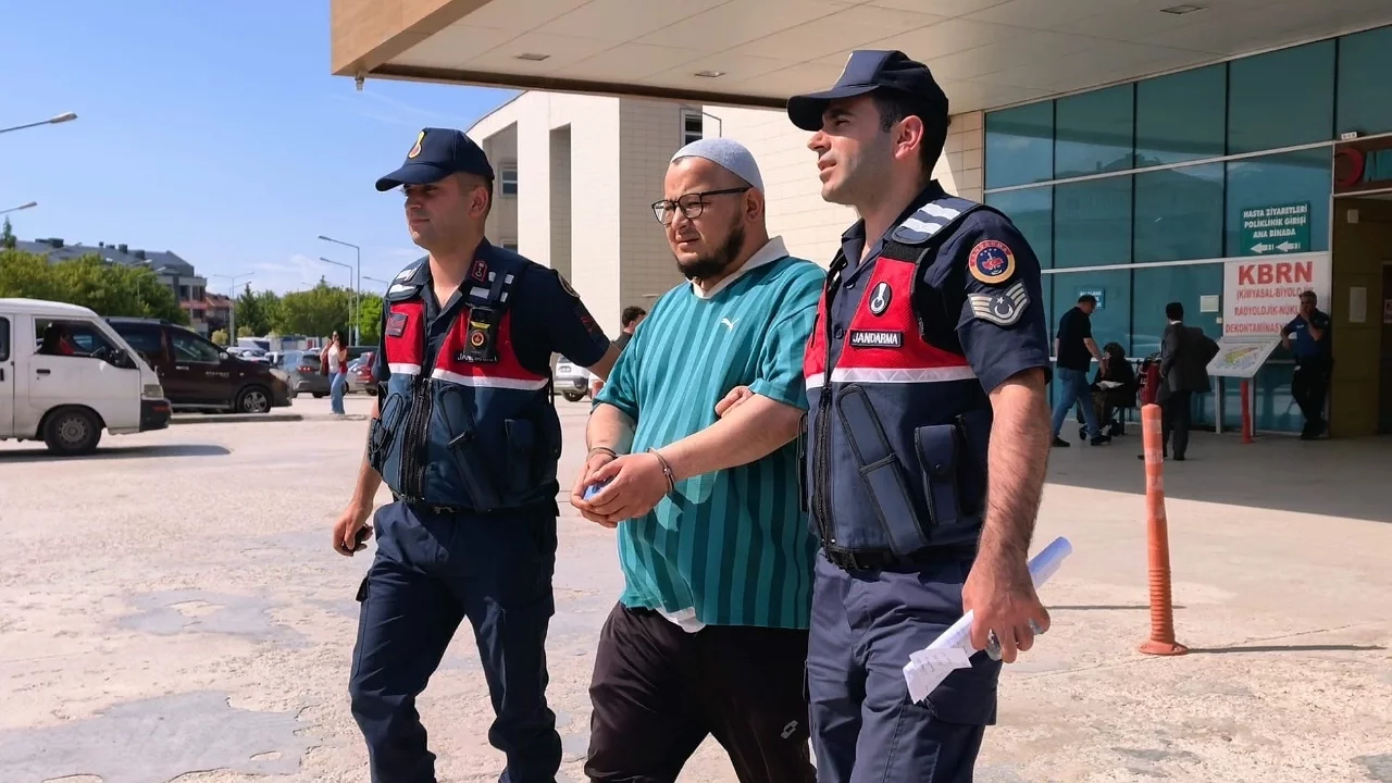 Bursa'da amca çocuğunu 5 yerinden bıçaklayan şüpheli tutuklandı