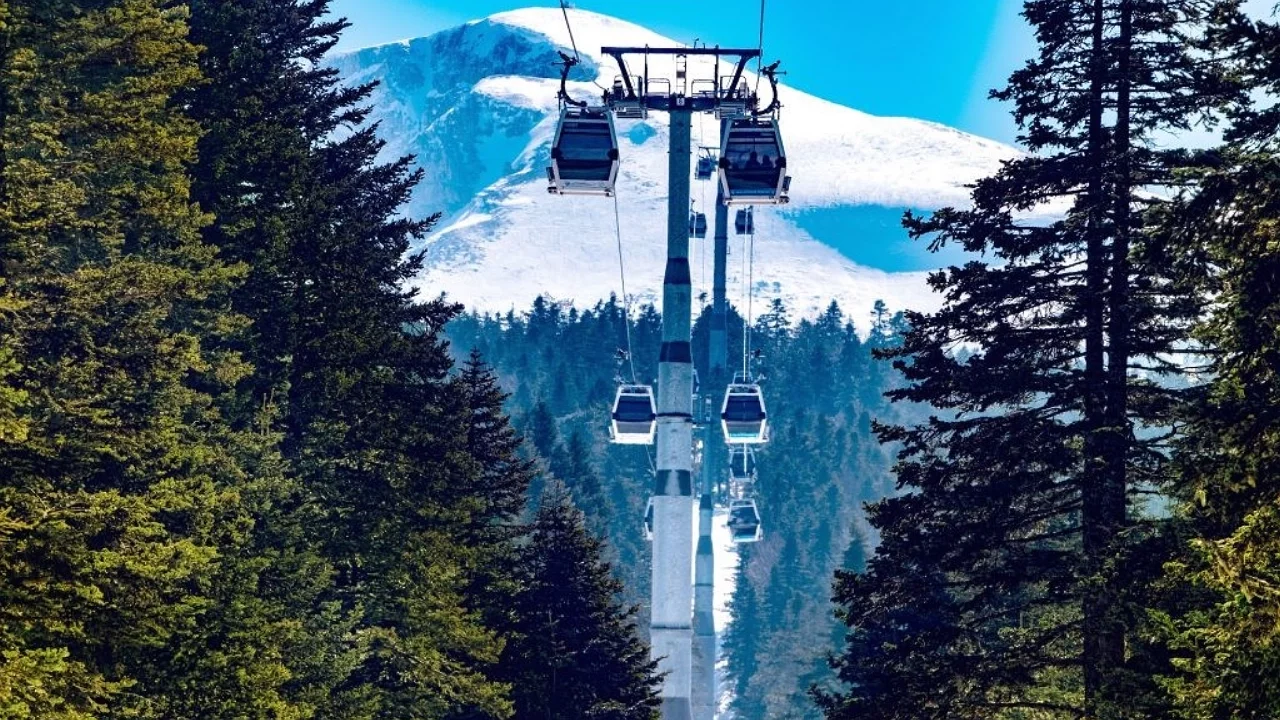 Bursa'da öğrencilere karne hediyesi: 450 bin ücretsiz teleferik bileti