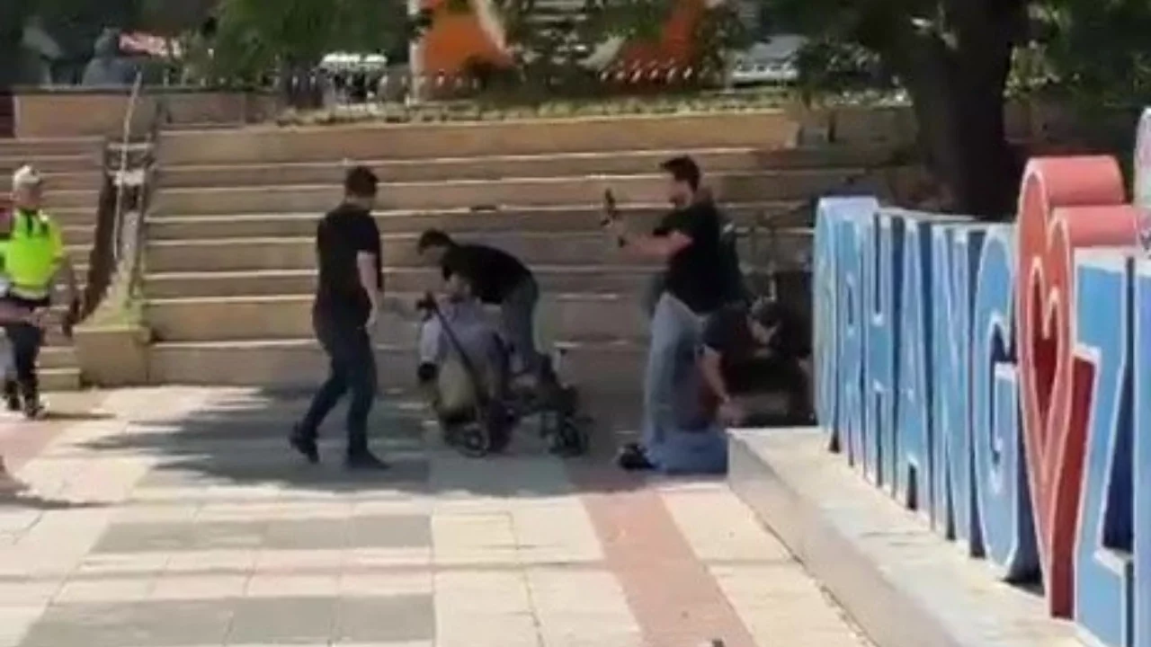 Bursa'da bıçaklı kavgaya polis müdahalesi: Havaya ateş açıldı