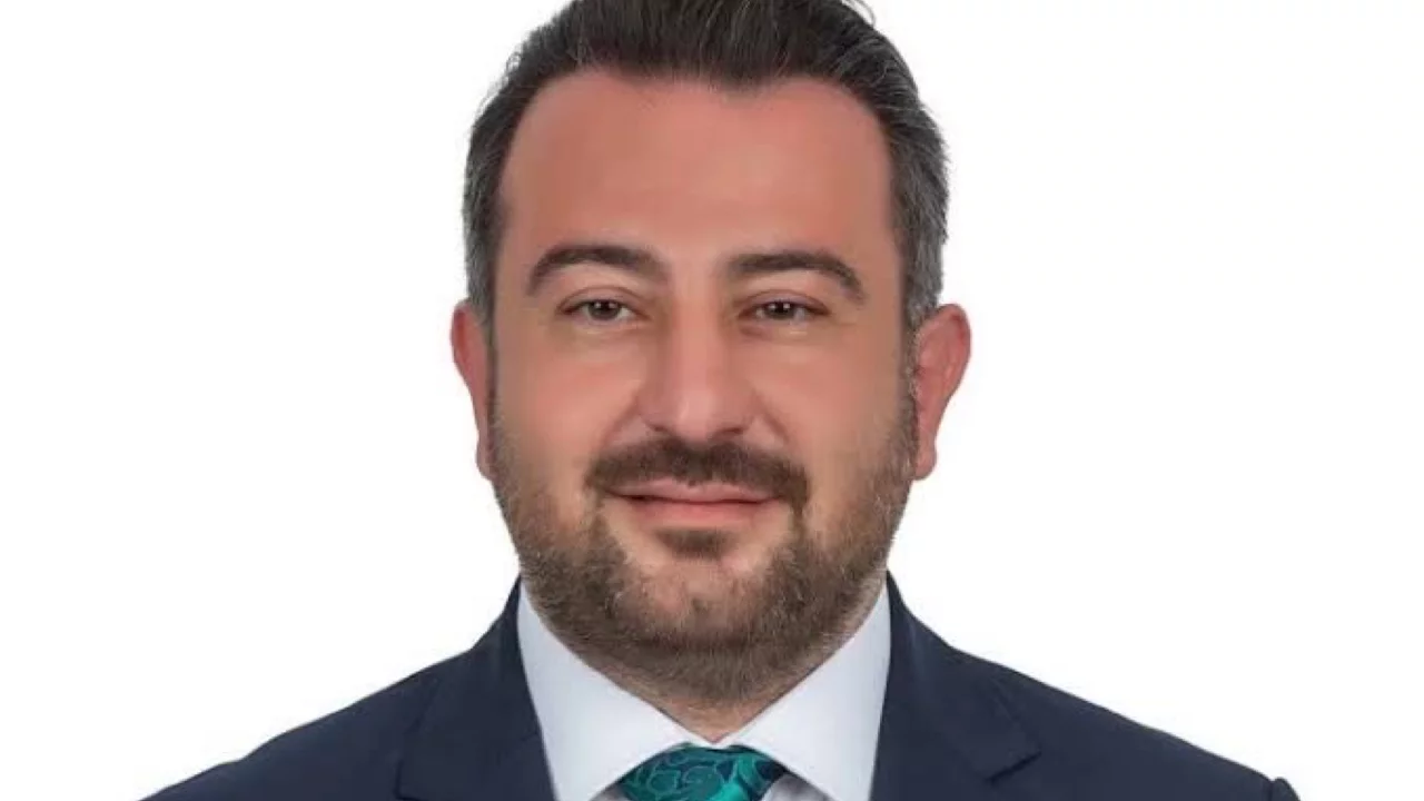 AK Parti Grup Sözcüsü Sinan Kahraman'dan CHP'li meclis üyelerine salvo