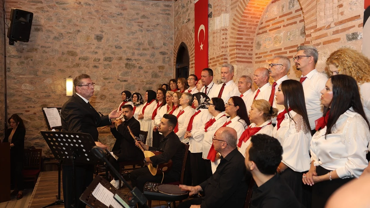 Osmangazi'de türküler gönüllere işlendi