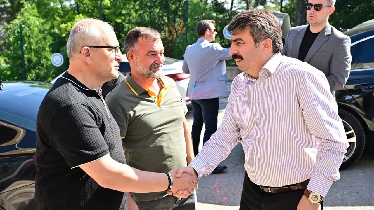 Yıldırım Belediye Başkanı Oktay Yılmaz, muhtarlarla bir araya geldi